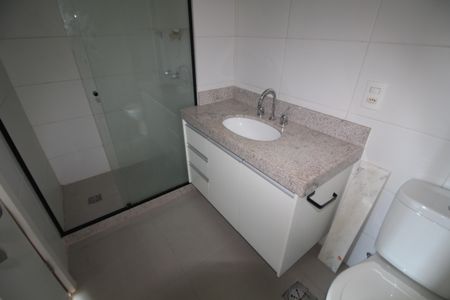 Apartamento à venda com 80m², 2 quartos e 1 vagaBanheiro da Suíte 1