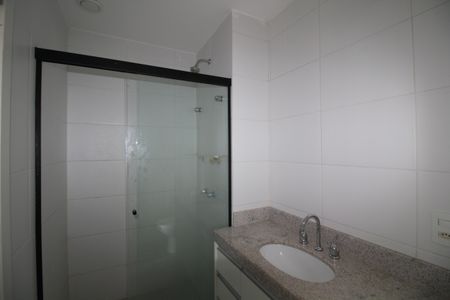 Apartamento à venda com 80m², 2 quartos e 1 vagaBanheiro da Suíte 1