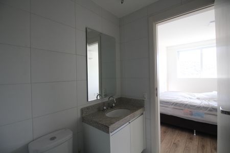 Apartamento à venda com 80m², 2 quartos e 1 vagaBanheiro da Suíte 2