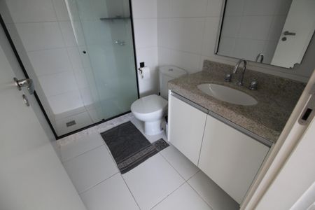 Apartamento à venda com 80m², 2 quartos e 1 vagaBanheiro da Suíte 2