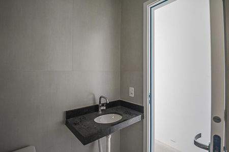 Apartamento à venda com 55m², 2 quartos e 1 vaga Apartamento à venda com 55m², 2 quartos e 1 vagaBanheiro Social