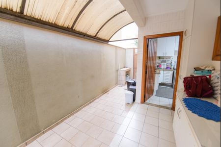 Casa de condomínio para alugar com 180m², 3 quartos e 4 vagas Casa de condomínio para alugar com 180m², 3 quartos e 4 vagasÁrea de Serviço