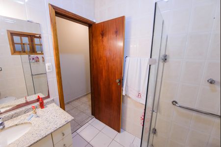 Casa de condomínio para alugar com 180m², 3 quartos e 4 vagas Casa de condomínio para alugar com 180m², 3 quartos e 4 vagasBanheiro Social