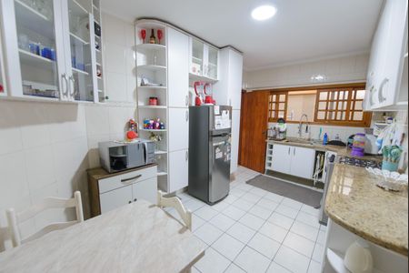 Casa de condomínio para alugar com 180m², 3 quartos e 4 vagas Casa de condomínio para alugar com 180m², 3 quartos e 4 vagasCozinha