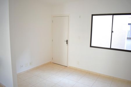 Apartamento para alugar com 43m², 2 quartos e 1 vagaSala/Cozinha