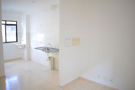 Apartamento para alugar com 43m², 2 quartos e 1 vagaSala/Cozinha