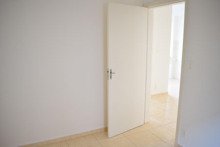 Quarto 2 de apartamento para alugar com 2 quartos, 43m² em Recanto das Palmeiras, Ribeirão Preto