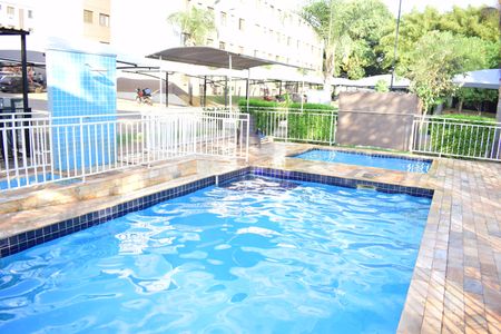 Apartamento para alugar com 43m², 2 quartos e 1 vagaÁrea comum - Piscina