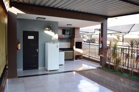 Apartamento para alugar com 43m², 2 quartos e 1 vagaÁrea comum - Churrasqueira