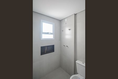 Apartamento à venda com 64m², 2 quartos e 2 vagasBanheiro da Suíte