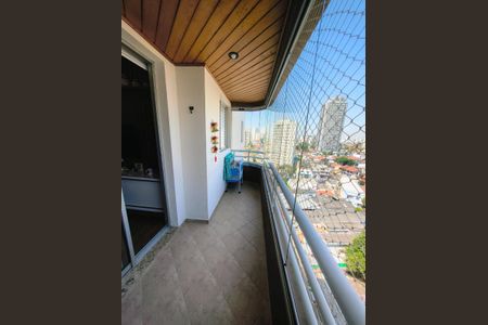 Apartamento à venda com 77m², 3 quartos e 2 vagas Apartamento à venda com 77m², 3 quartos e 2 vagasVaranda