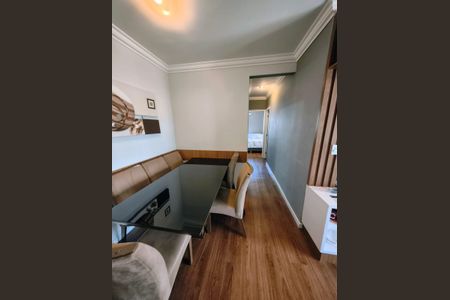 Apartamento à venda com 77m², 3 quartos e 2 vagas Apartamento à venda com 77m², 3 quartos e 2 vagasSala