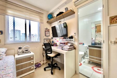 Apartamento à venda com 107m², 3 quartos e 2 vagasSuite 2