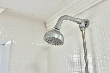 Apartamento à venda com 107m², 3 quartos e 2 vagasBanheiro da Suíte 2