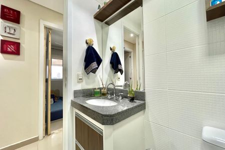 Apartamento à venda com 107m², 3 quartos e 2 vagasBanheiro 