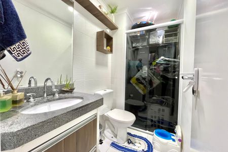 Apartamento à venda com 107m², 3 quartos e 2 vagasBanheiro 