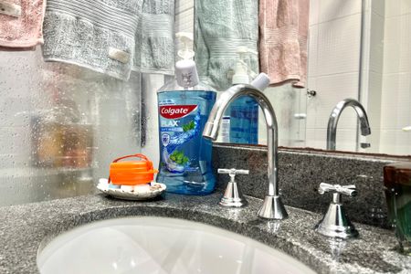 Apartamento à venda com 107m², 3 quartos e 2 vagasBanheiro da Suíte 1