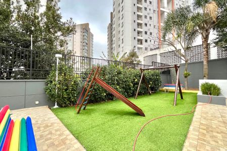 Apartamento à venda com 107m², 3 quartos e 2 vagasÁrea comum - Playground