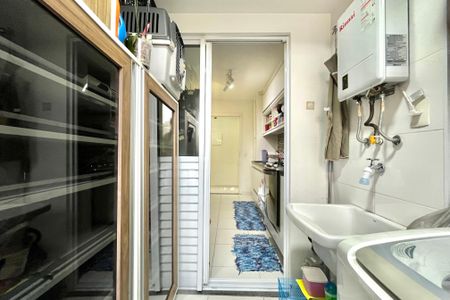 Apartamento à venda com 107m², 3 quartos e 2 vagasÁrea de Serviço