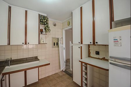 Apartamento à venda com 74m², 2 quartos e 1 vagaCozinha