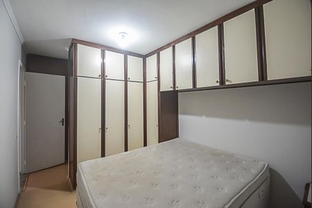 Apartamento à venda com 74m², 2 quartos e 1 vagaQuarto 1
