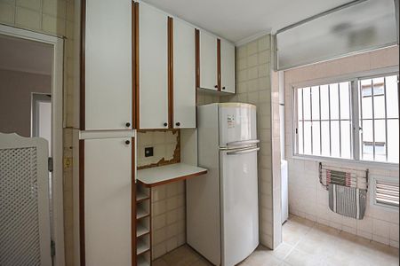Apartamento à venda com 74m², 2 quartos e 1 vagaCozinha