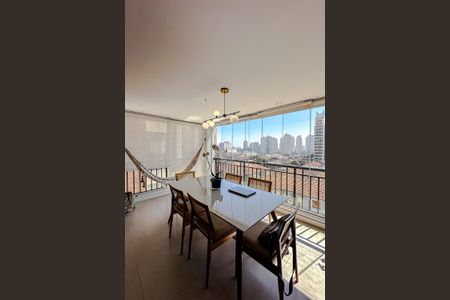 Apartamento à venda com 86m², 3 quartos e 2 vagasVaranda da Sala