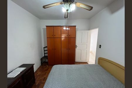 Casa à venda com 147m², 3 quartos e 6 vagasQuarto 2