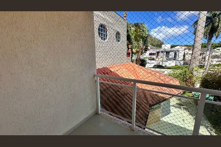 Casa de condomínio à venda com 160m², 3 quartos e 2 vagasVaranda da Suíte