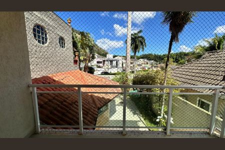 Casa de condomínio à venda com 160m², 3 quartos e 2 vagasVaranda da Suíte
