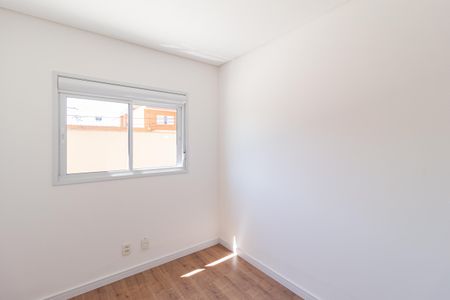 Sala de apartamento para alugar com 2 quartos, 122m² em Jardim das Belezas, Carapicuíba