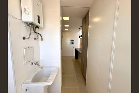 Apartamento à venda com 122m², 3 quartos e 2 vagasÁrea de Serviço