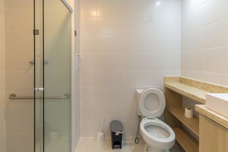 Banheiro de kitnet/studio à venda com 1 quarto, 24m² em Tatuapé, São Paulo