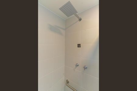 Banheiro de kitnet/studio à venda com 1 quarto, 24m² em Tatuapé, São Paulo