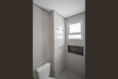 Apartamento à venda com 71m², 3 quartos e 2 vagasBanheiro da Suíte