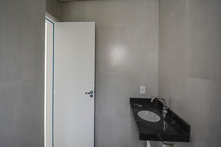 Apartamento à venda com 71m², 3 quartos e 2 vagasBanheiro da Suíte