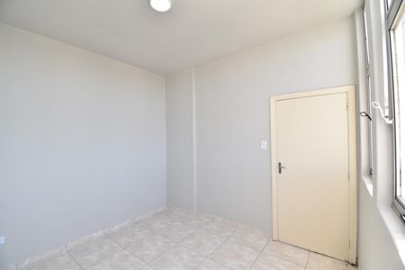 Apartamento para alugar com 55m², 1 quarto e sem vagaQuarto