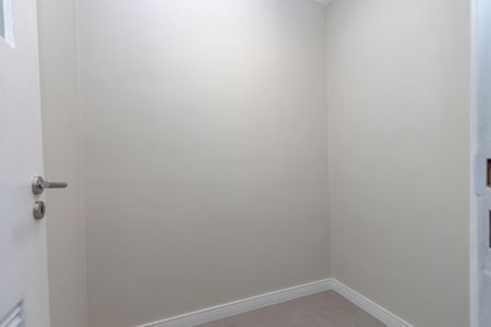 Apartamento à venda com 74m², 2 quartos e 1 vagaQuarto de Serviço