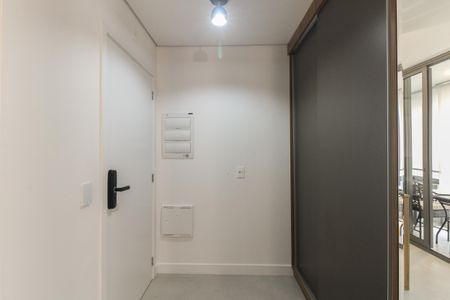 Studio para alugar com 31m², 1 quarto e 1 vaga Studio para alugar com 31m², 1 quarto e 1 vagaEntrada