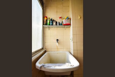 Apartamento à venda com 80m², 3 quartos e 1 vagaÁrea de Serviço