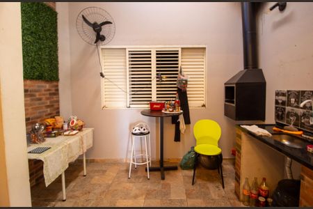 Casa para alugar com 250m², 4 quartos e 3 vagasCozinha