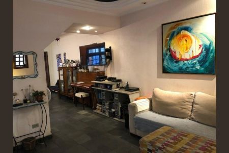 Foto 01 de casa à venda com 3 quartos, 185m² em Campo Belo, São Paulo