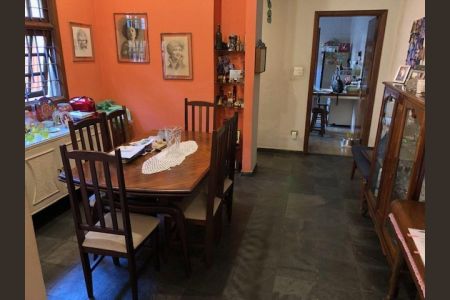Casa à venda com 185m², 3 quartos e 2 vagas Casa à venda com 185m², 3 quartos e 2 vagasFoto 05