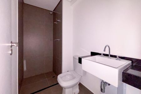 Banheiro de kitnet/studio à venda com 1 quarto, 13m² em Cerqueira César, São Paulo