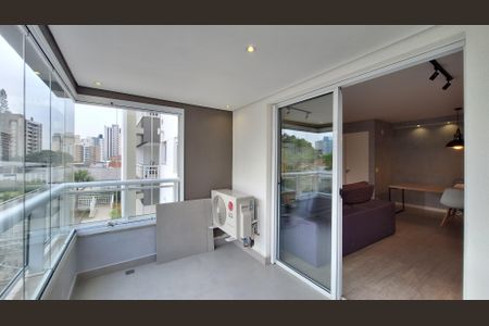 Varanda de apartamento para alugar com 1 quarto, 67m² em Vila Ipojuca, São Paulo