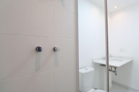 Apartamento para alugar com 67m², 1 quarto e 2 vagasBanheiro da Suíte