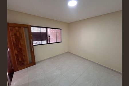 Sala de casa para alugar com 4 quartos, 200m² em Jardim do Papai, Guarulhos