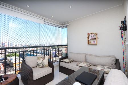 Apartamento à venda com 67m², 2 quartos e 1 vagaVaranda