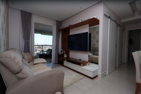 Apartamento à venda com 67m², 2 quartos e 1 vagaSala