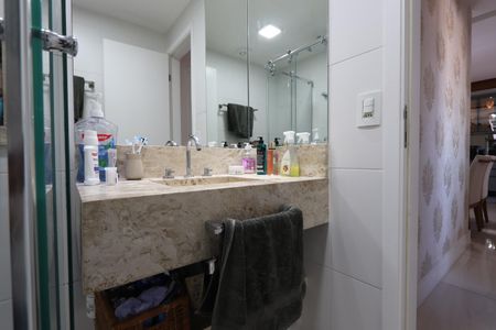 Apartamento à venda com 67m², 2 quartos e 1 vagaBanheiro